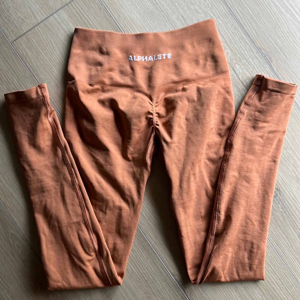 Alphalete amplify leggings